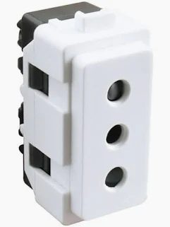 Enchufe Módulo 10A Blanco Stanford